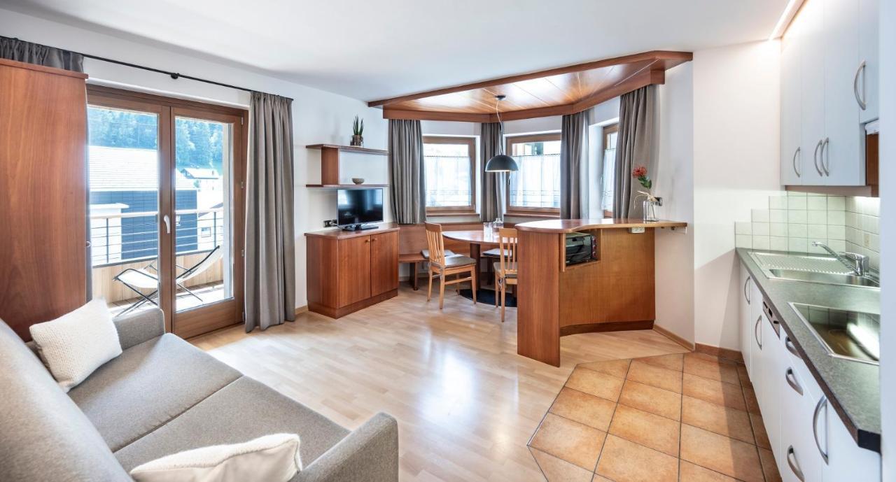 Residence Tombla Ortisei Bagian luar foto