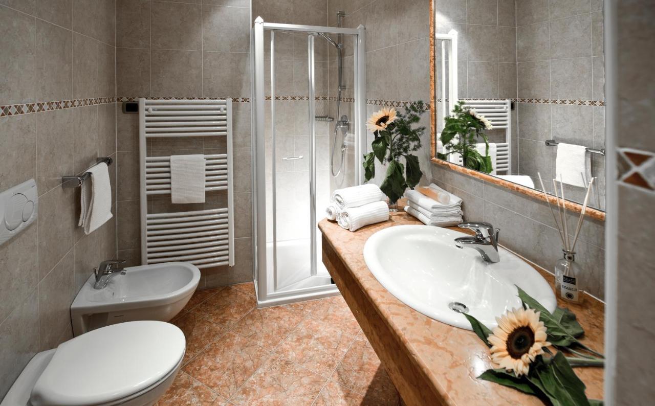 Residence Tombla Ortisei Bagian luar foto